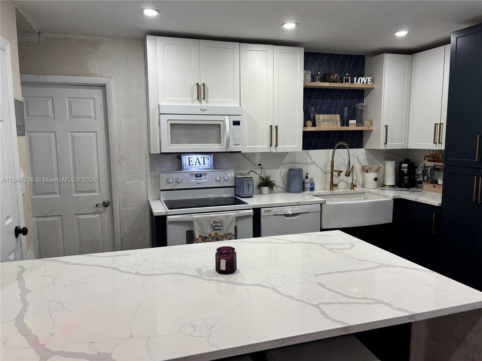 Small Image of 6144 NW 20TH CT, Margate Number 8