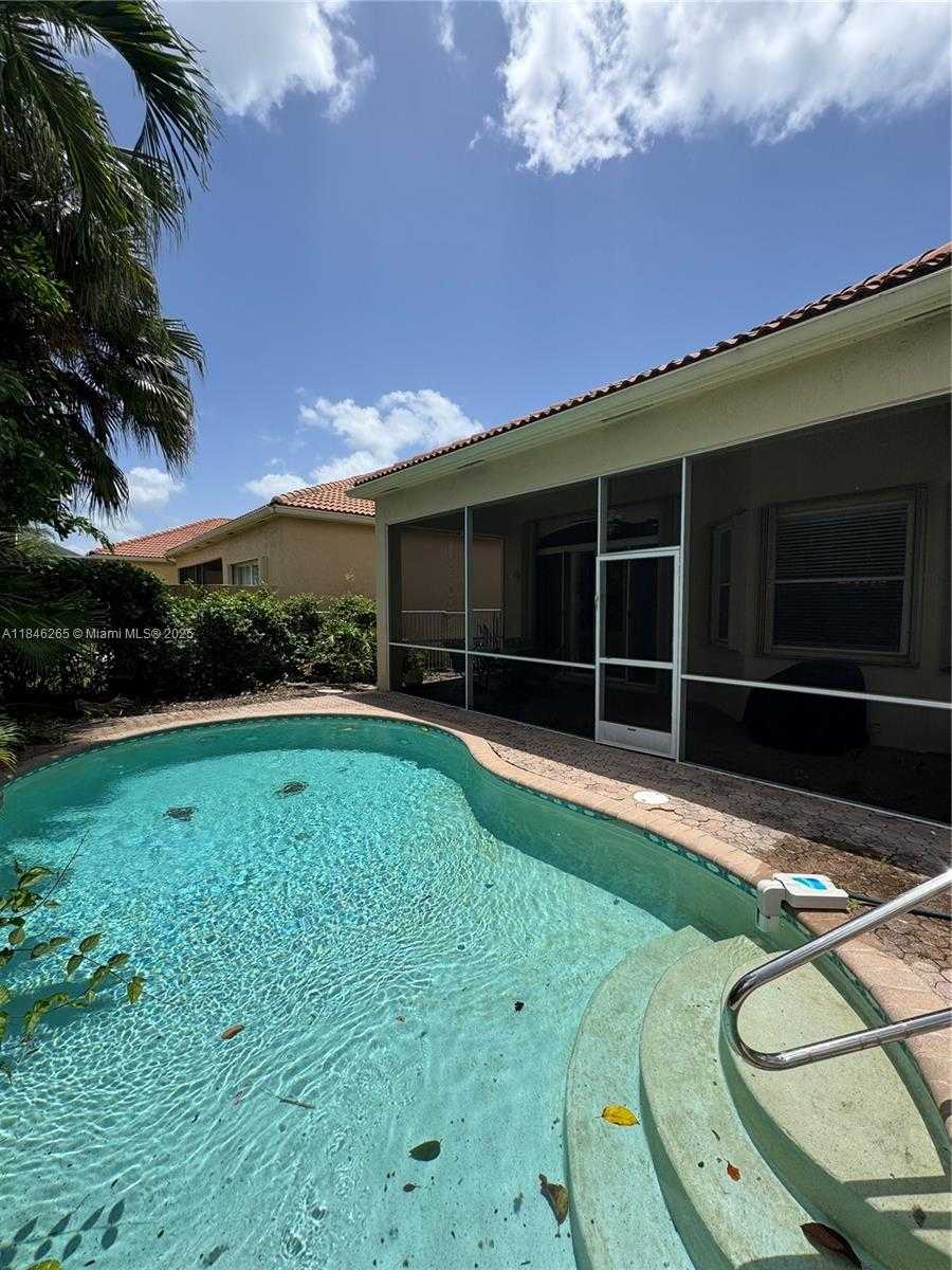 Small Image of 15379 FIORENZA CIR, Delray Beach Number 17