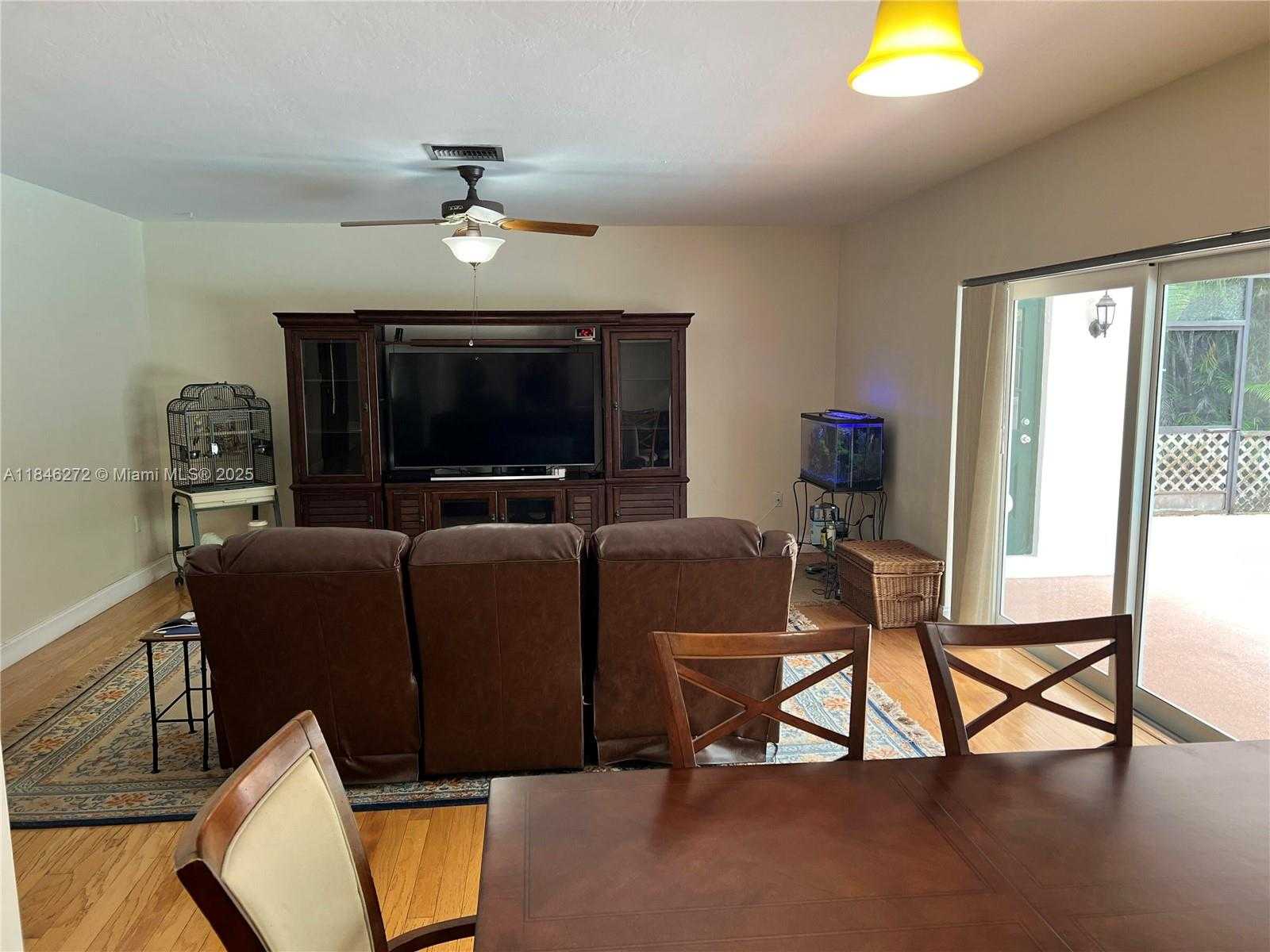 Small Image of 15424 SOUTH WEST 77TH CT, Palmetto Bay Number 18