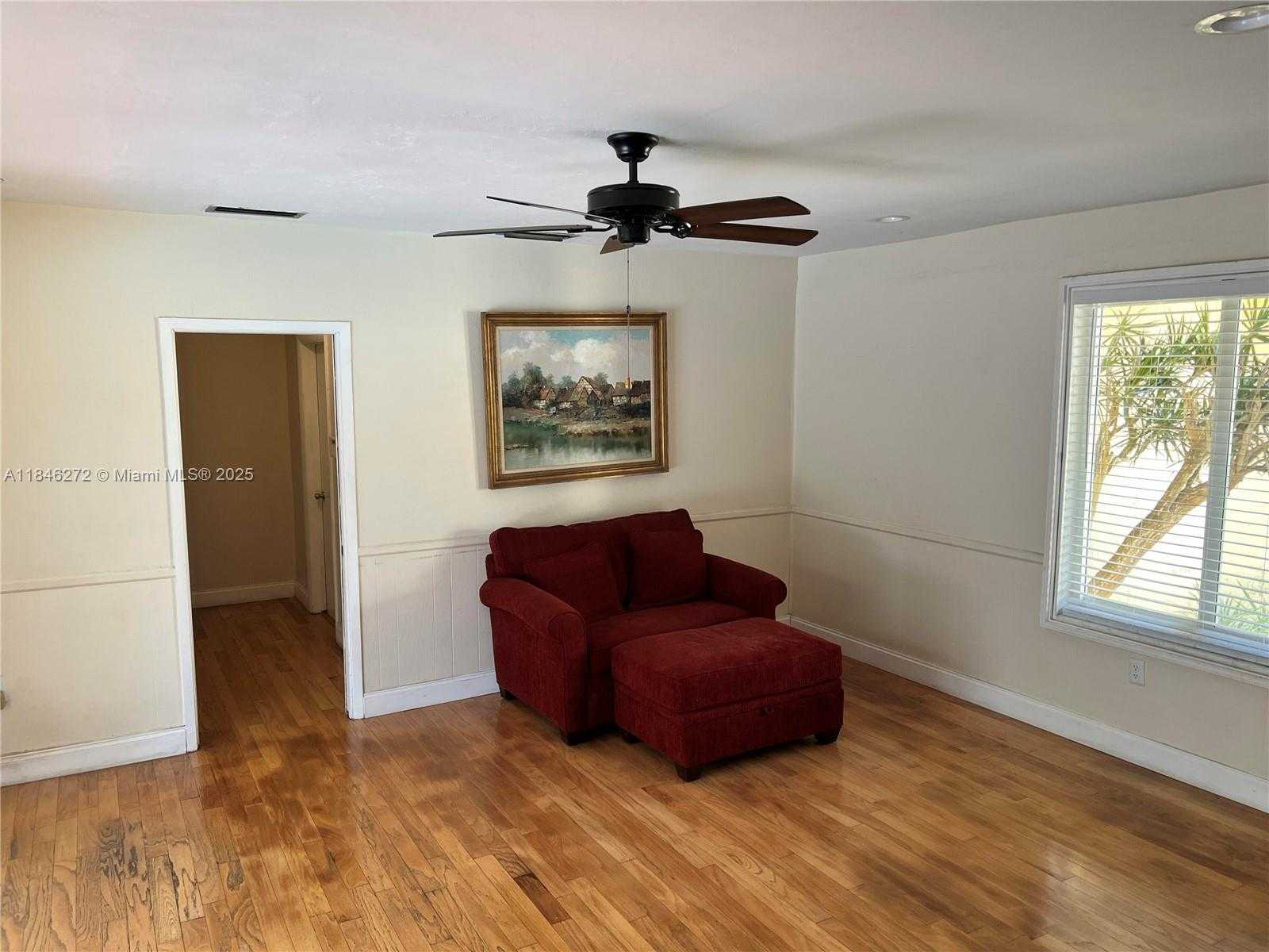 Small Image of 15424 SOUTH WEST 77TH CT, Palmetto Bay Number 9