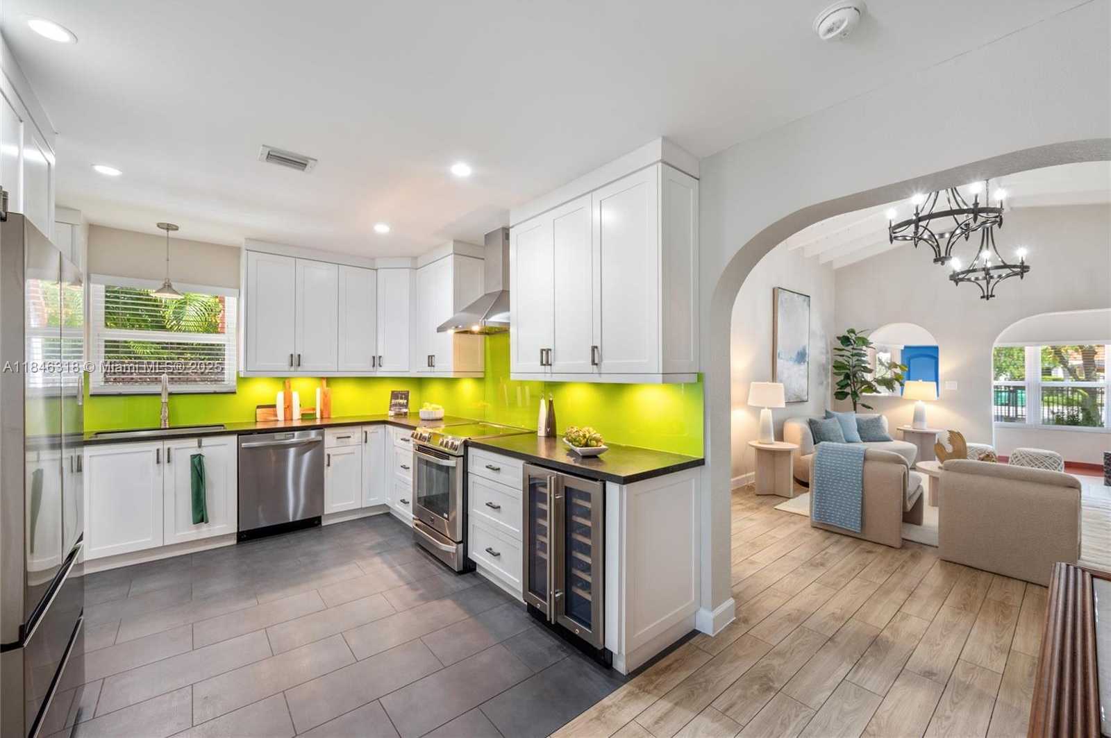 Small Image of 1020 SOUTH WEST 22ND ST, Miami Number 6