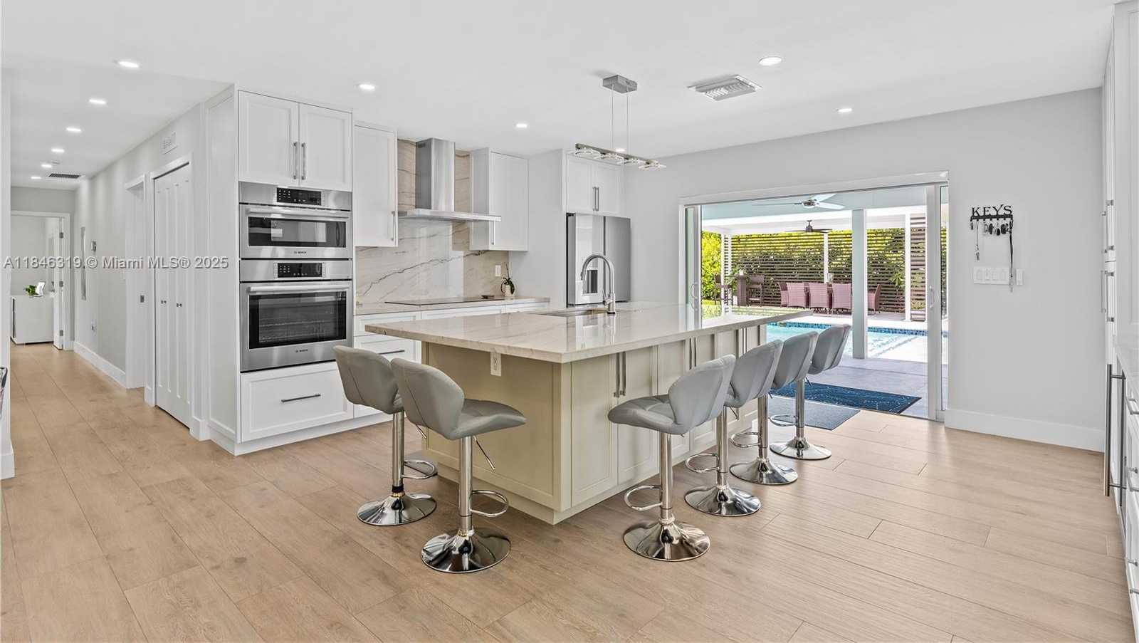 Small Image of 7425 SOUTH WEST 139TH TER, Palmetto Bay Number 11