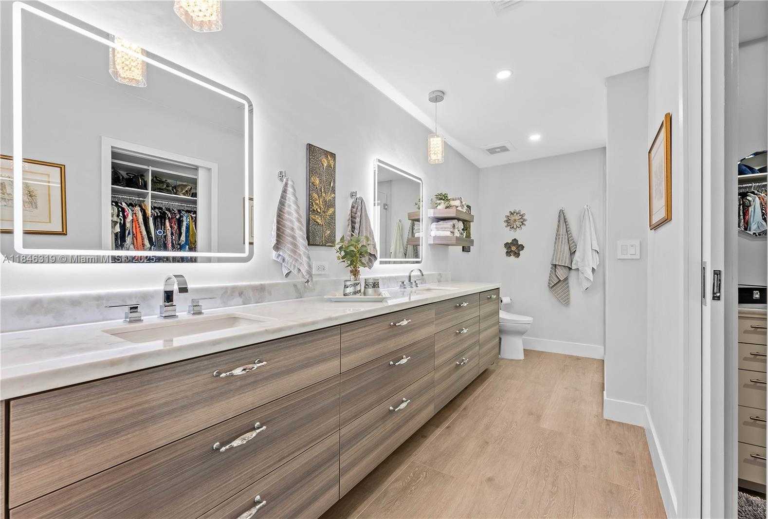 Small Image of 7425 SOUTH WEST 139TH TER, Palmetto Bay Number 17