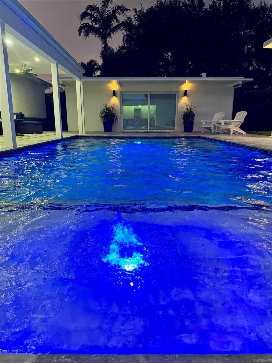 Small Image of 7425 SOUTH WEST 139TH TER, Palmetto Bay Number 35