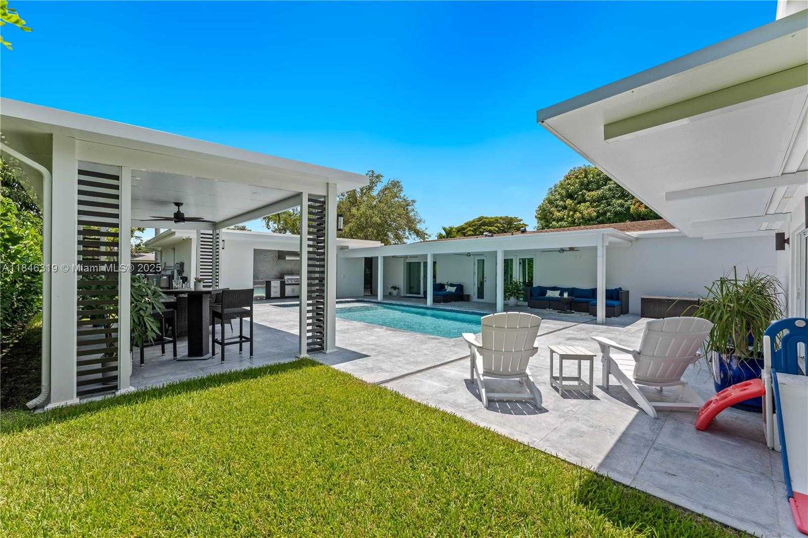 Small Image of 7425 SOUTH WEST 139TH TER, Palmetto Bay Number 36