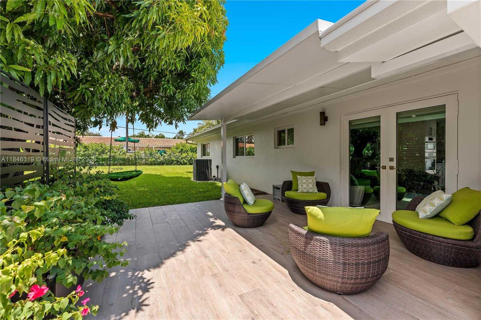 Small Image of 7425 SOUTH WEST 139TH TER, Palmetto Bay Number 41