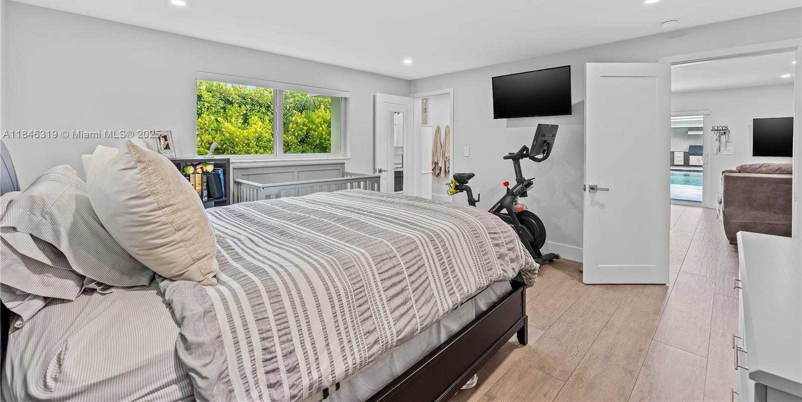 Small Image of 7425 SOUTH WEST 139TH TER, Palmetto Bay Number 53