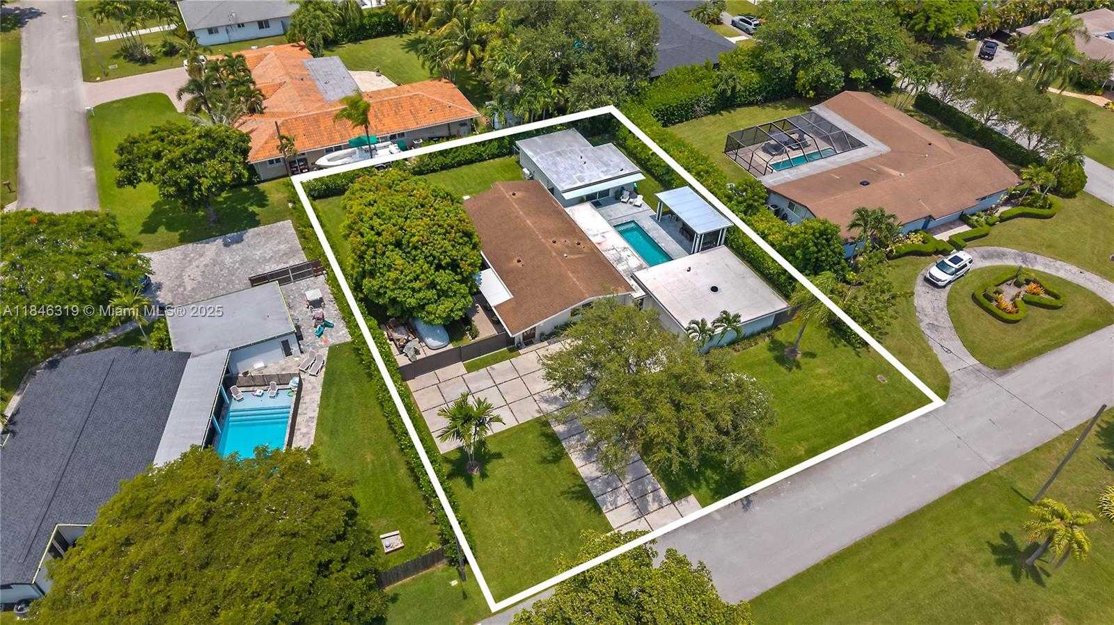 Small Image of 7425 SOUTH WEST 139TH TER, Palmetto Bay Number 63