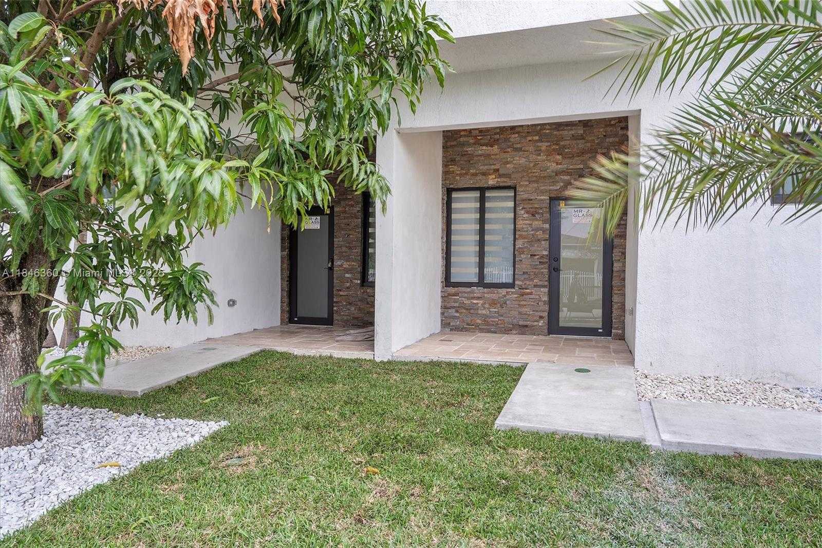 Small Image of 501 EAST 59TH ST, Hialeah Number 3
