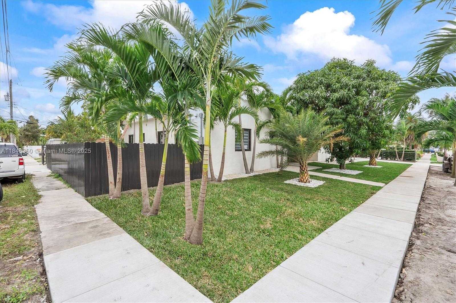 Small Image of 501 EAST 59TH ST, Hialeah Number 4