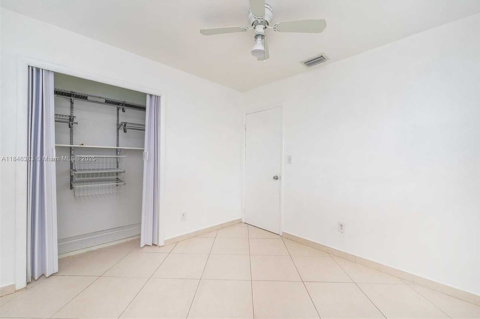 Small Image of 5420 NORTH WEST 182ND ST, Miami Gardens Number 35