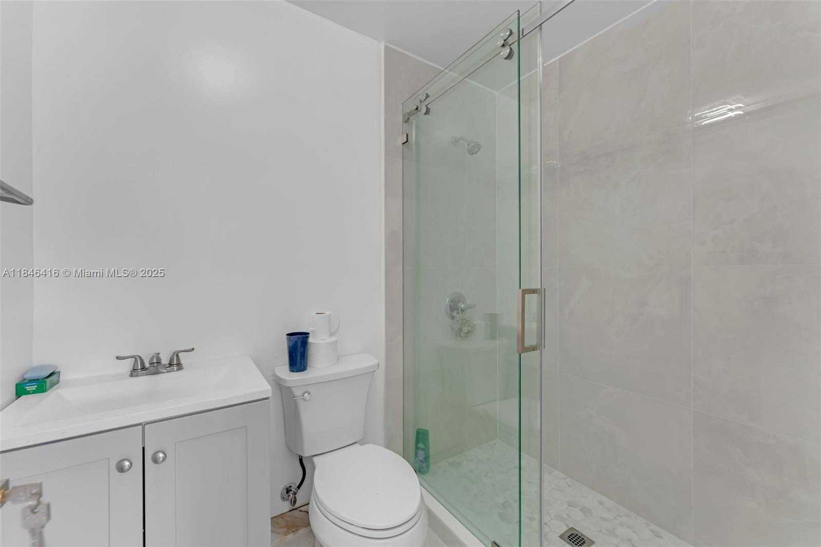 Small Image of 14285 SOUTH WEST 183RD TER, Miami Number 26