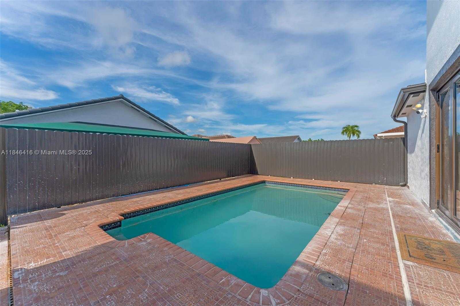 Small Image of 14285 SOUTH WEST 183RD TER, Miami Number 32