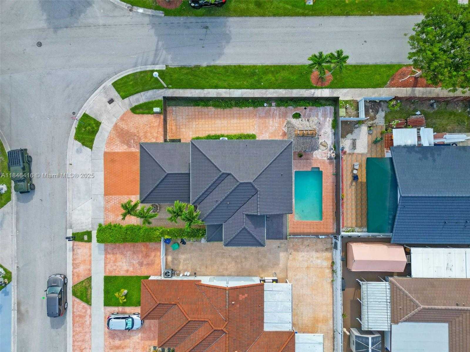 Small Image of 14285 SOUTH WEST 183RD TER, Miami Number 34