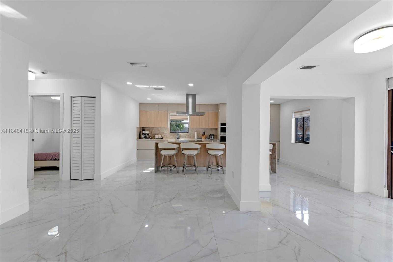 Small Image of 14285 SOUTH WEST 183RD TER, Miami Number 6