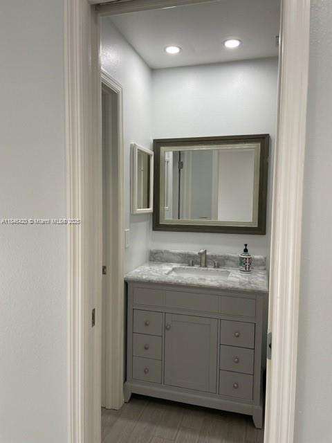 Small Image of 6396 ROYAL WOODS DR, Fort Myers Number 12