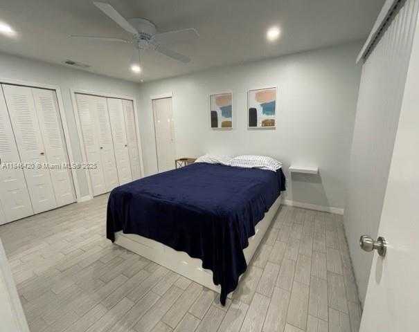 Small Image of 6396 ROYAL WOODS DR, Fort Myers Number 3