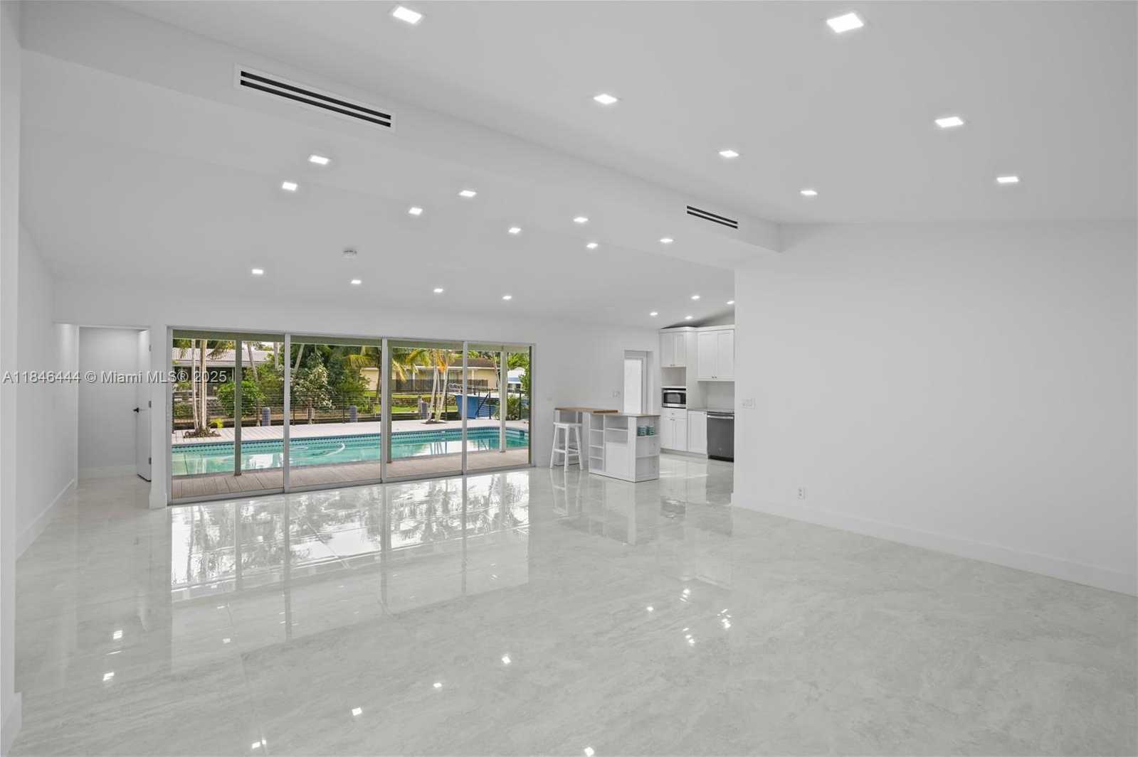 Small Image of 1724 SOUTH WEST 5TH ST, Fort Lauderdale Number 10