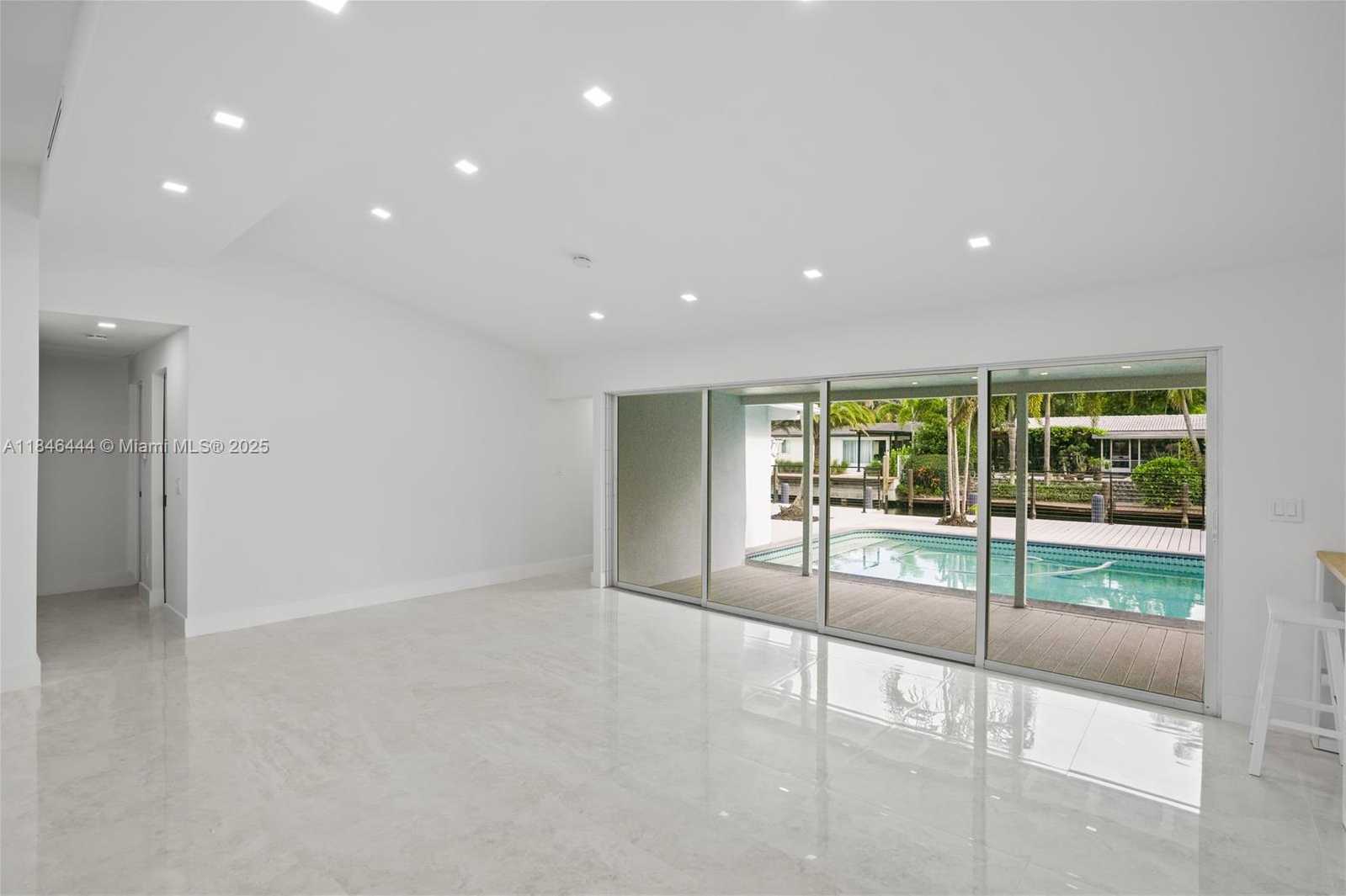 Small Image of 1724 SOUTH WEST 5TH ST, Fort Lauderdale Number 14