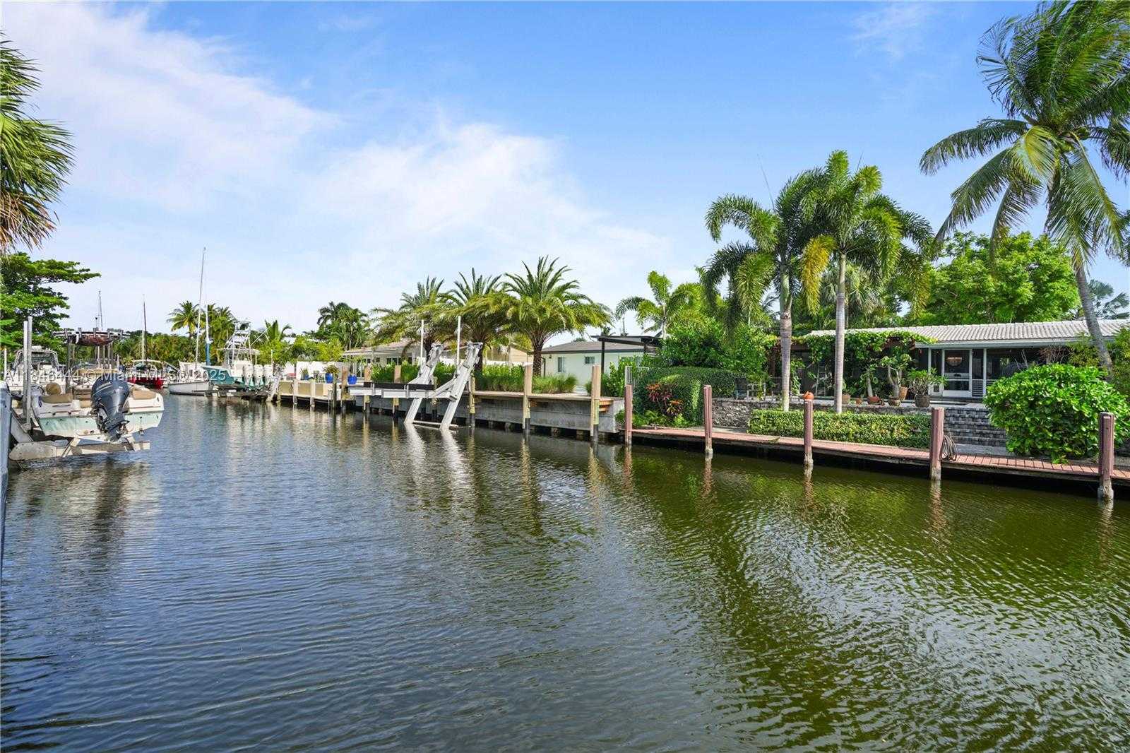 Small Image of 1724 SOUTH WEST 5TH ST, Fort Lauderdale Number 15