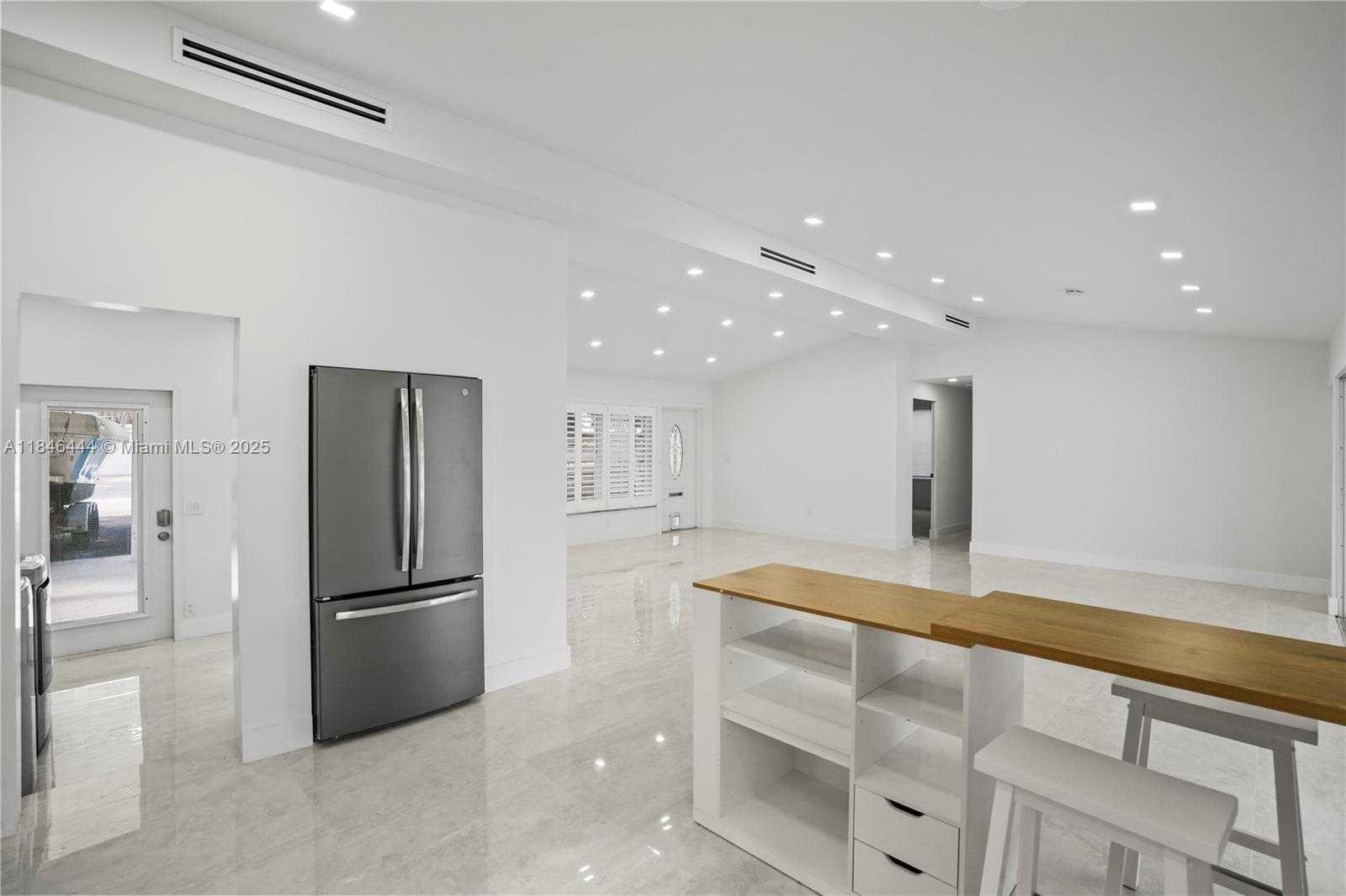 Small Image of 1724 SOUTH WEST 5TH ST, Fort Lauderdale Number 25
