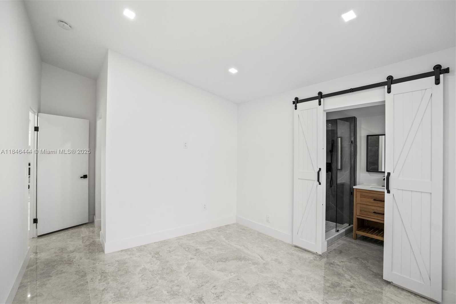 Small Image of 1724 SOUTH WEST 5TH ST, Fort Lauderdale Number 27