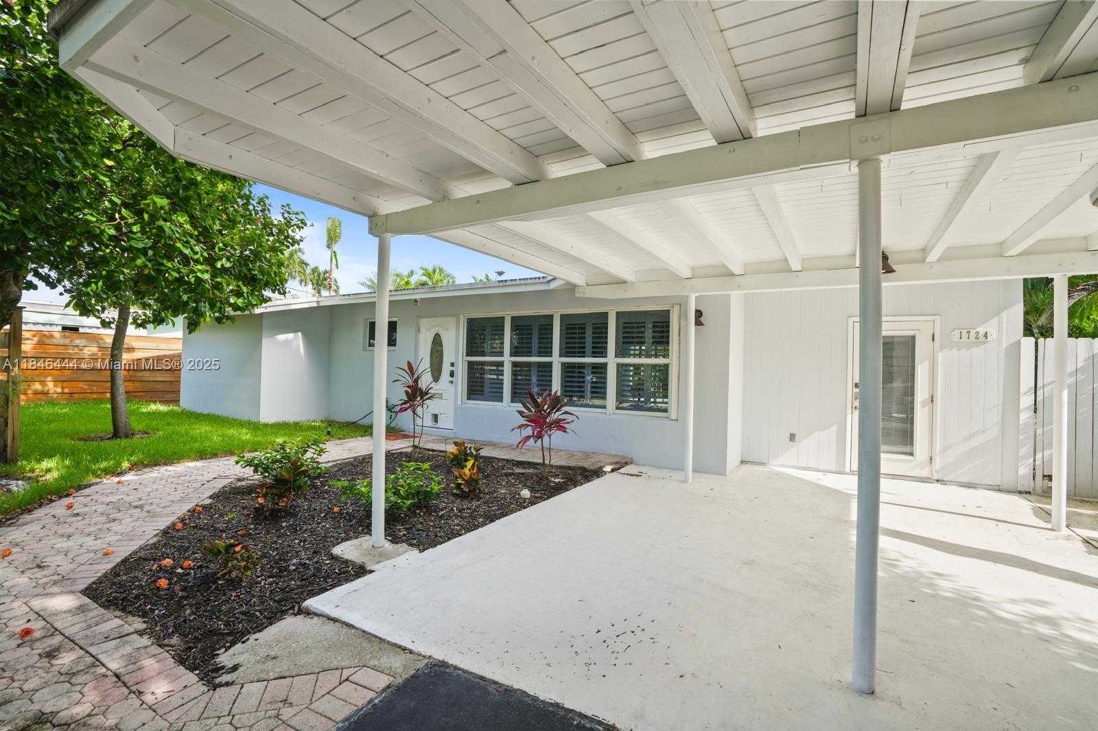 Small Image of 1724 SOUTH WEST 5TH ST, Fort Lauderdale Number 46