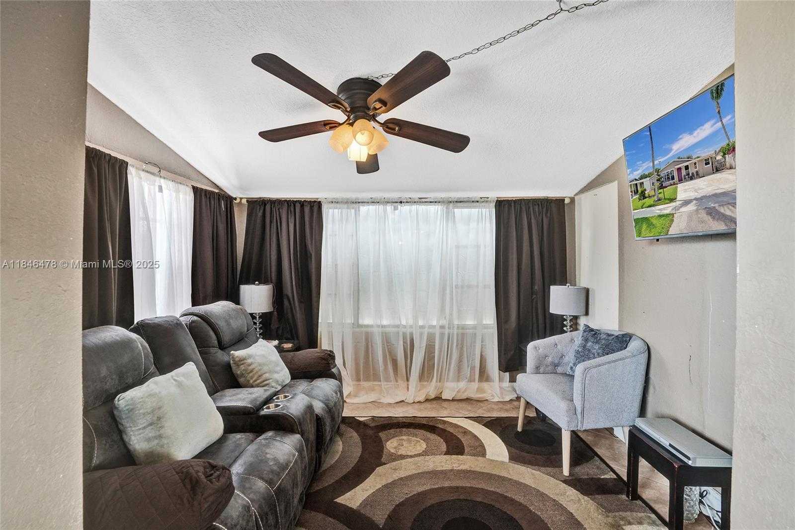 Small Image of 740 NORTH WEST 17TH ST, Pompano Beach Number 26