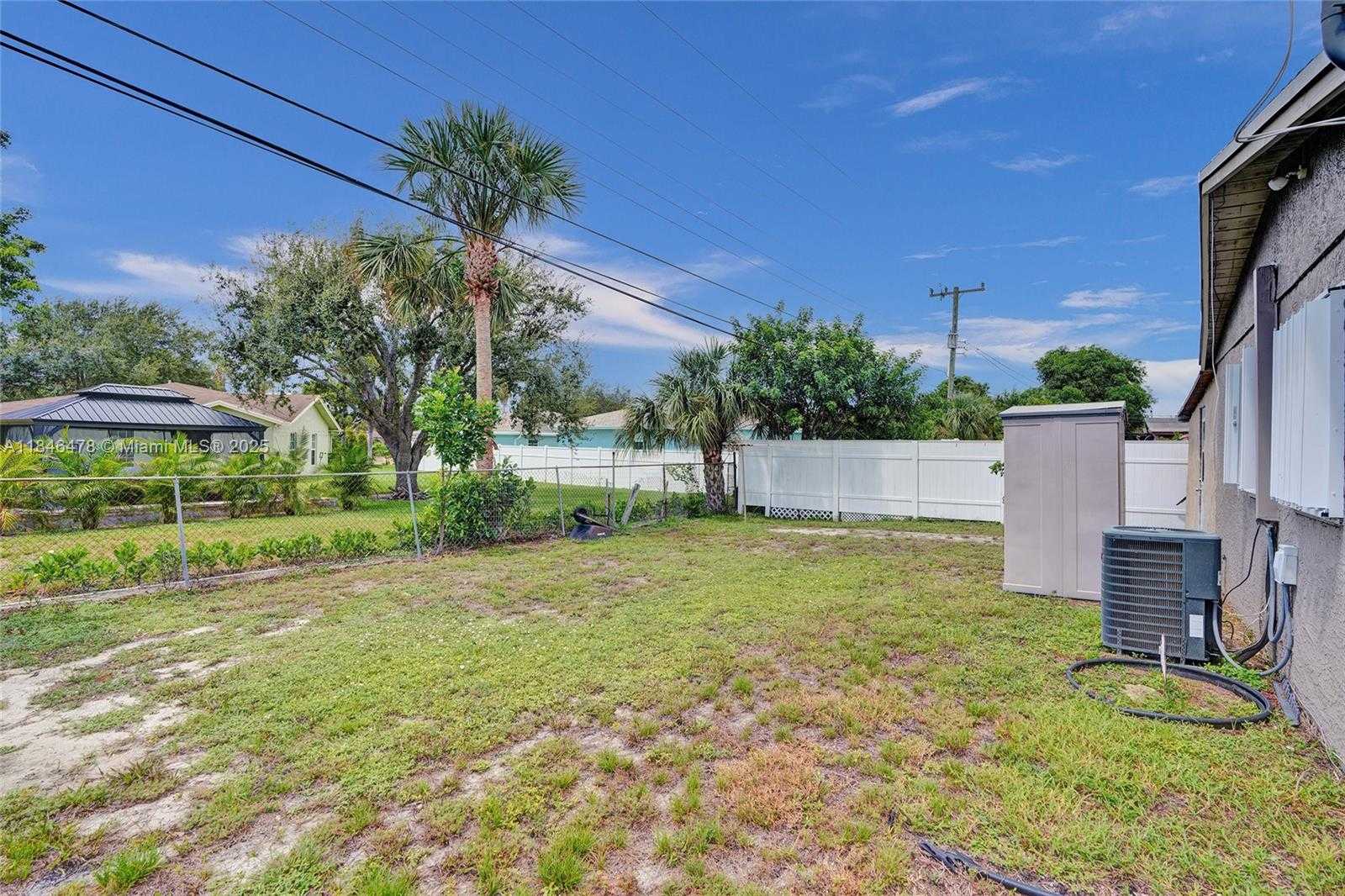 Small Image of 740 NORTH WEST 17TH ST, Pompano Beach Number 28