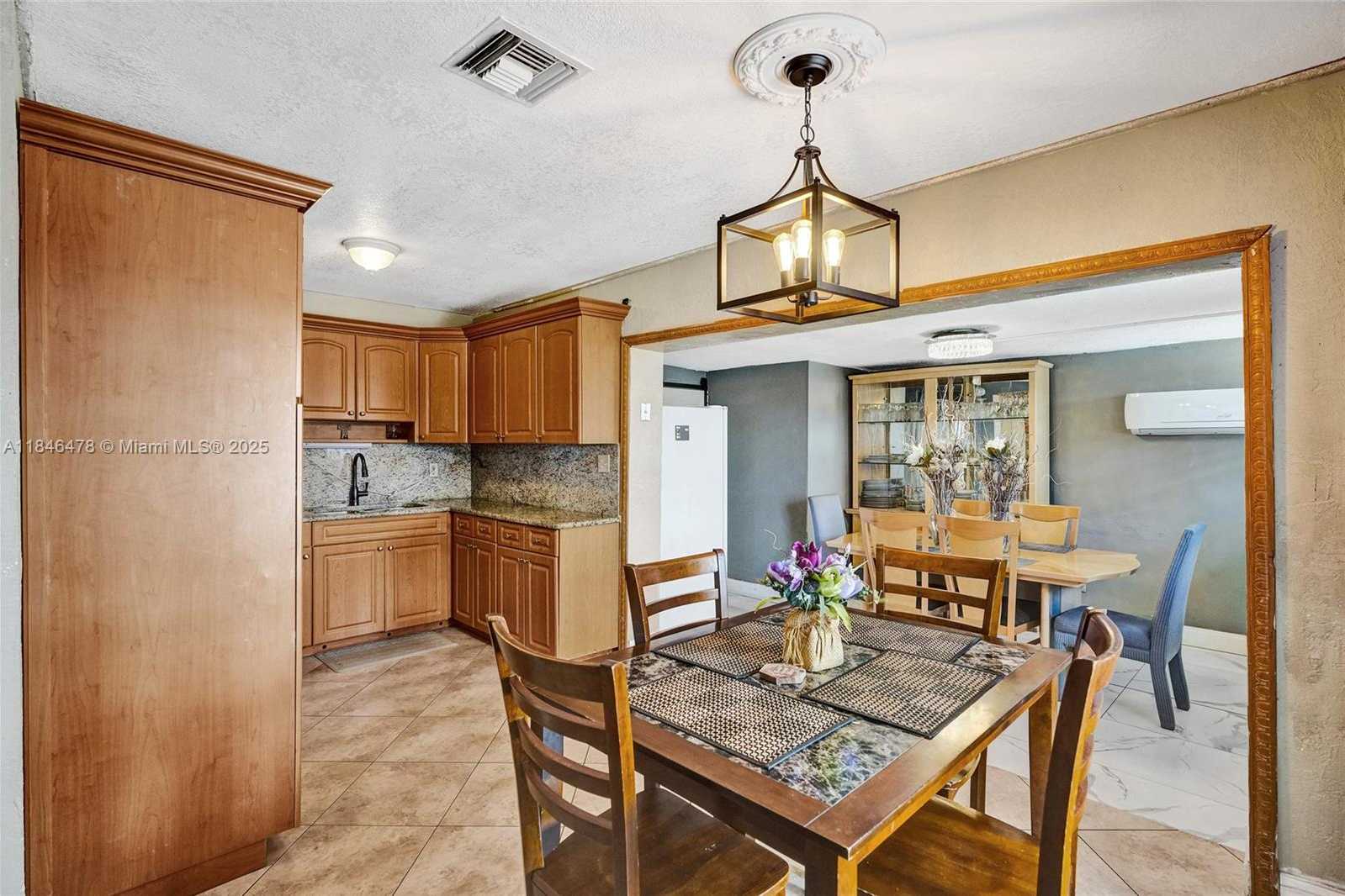 Small Image of 740 NORTH WEST 17TH ST, Pompano Beach Number 9