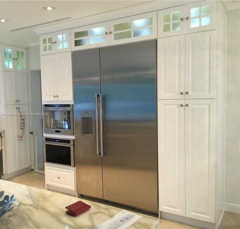Small Image of 2055 ARCH CREEK DR, North Miami Number 9