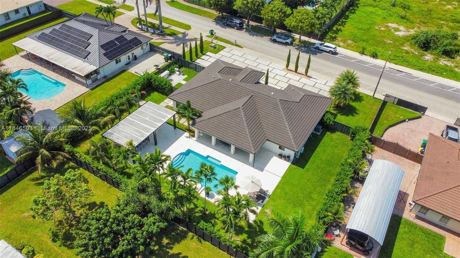 Small Image of 17242 SOUTH WEST 284TH ST, Homestead Number 15
