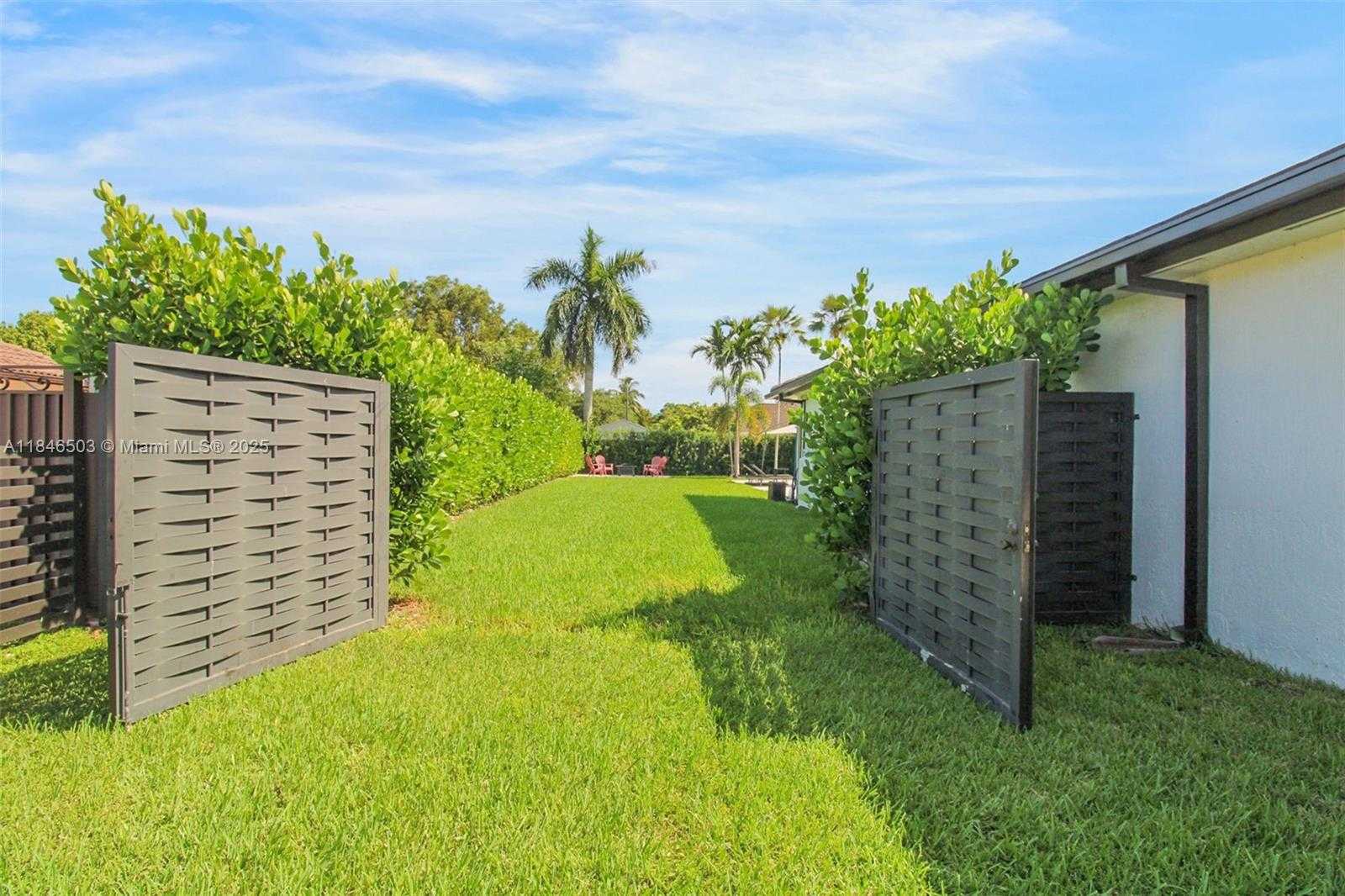 Small Image of 17242 SOUTH WEST 284TH ST, Homestead Number 45