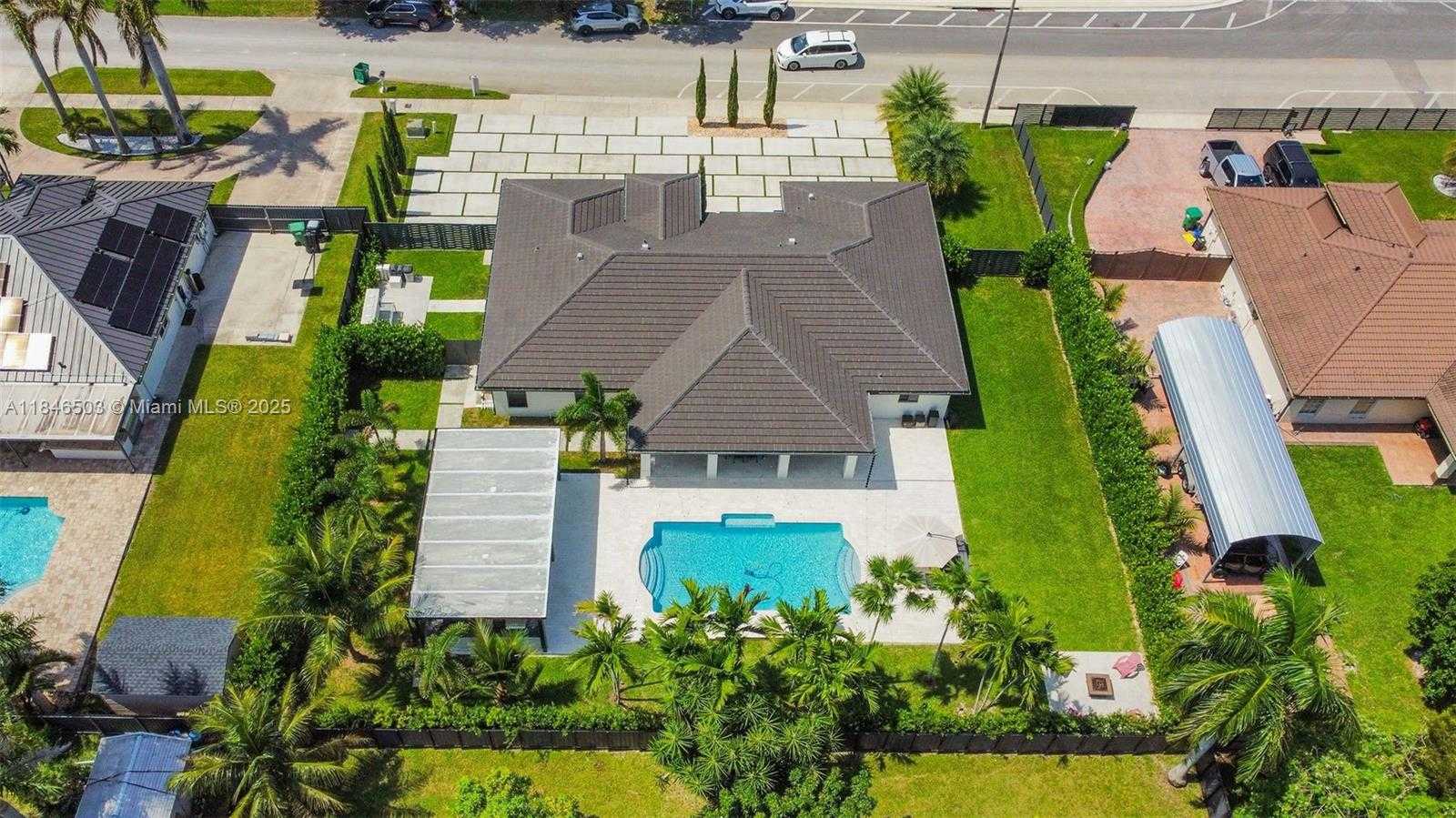 Small Image of 17242 SOUTH WEST 284TH ST, Homestead Number 5