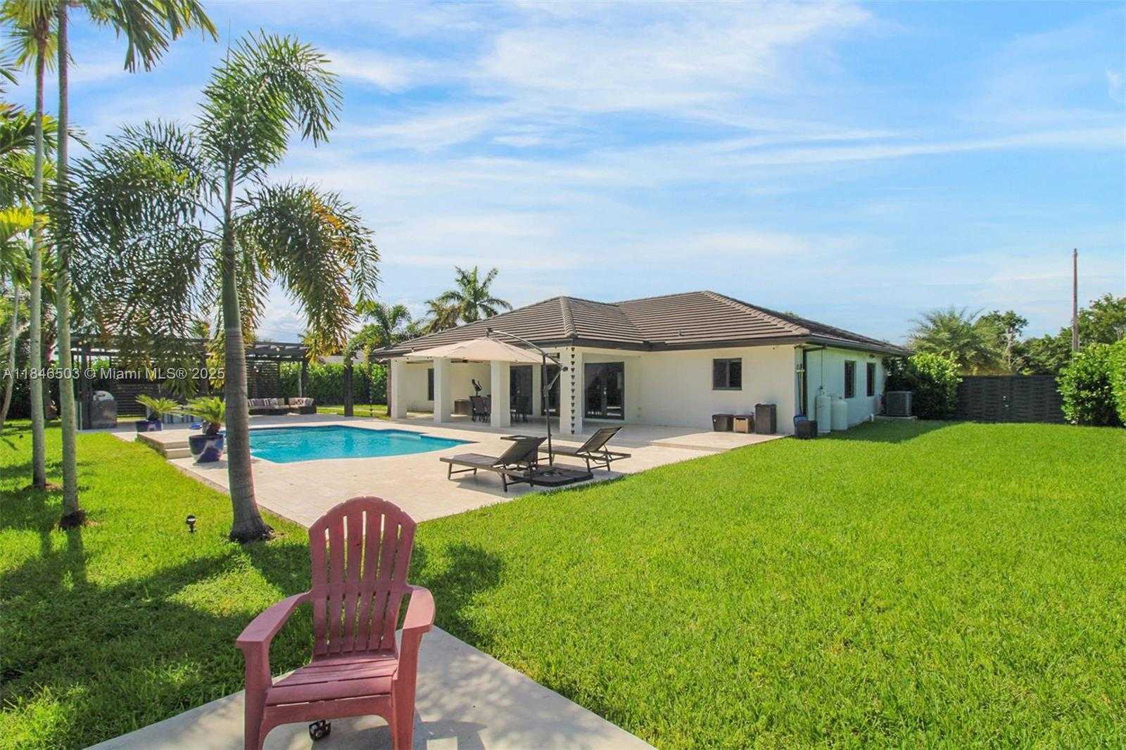 Small Image of 17242 SOUTH WEST 284TH ST, Homestead Number 52