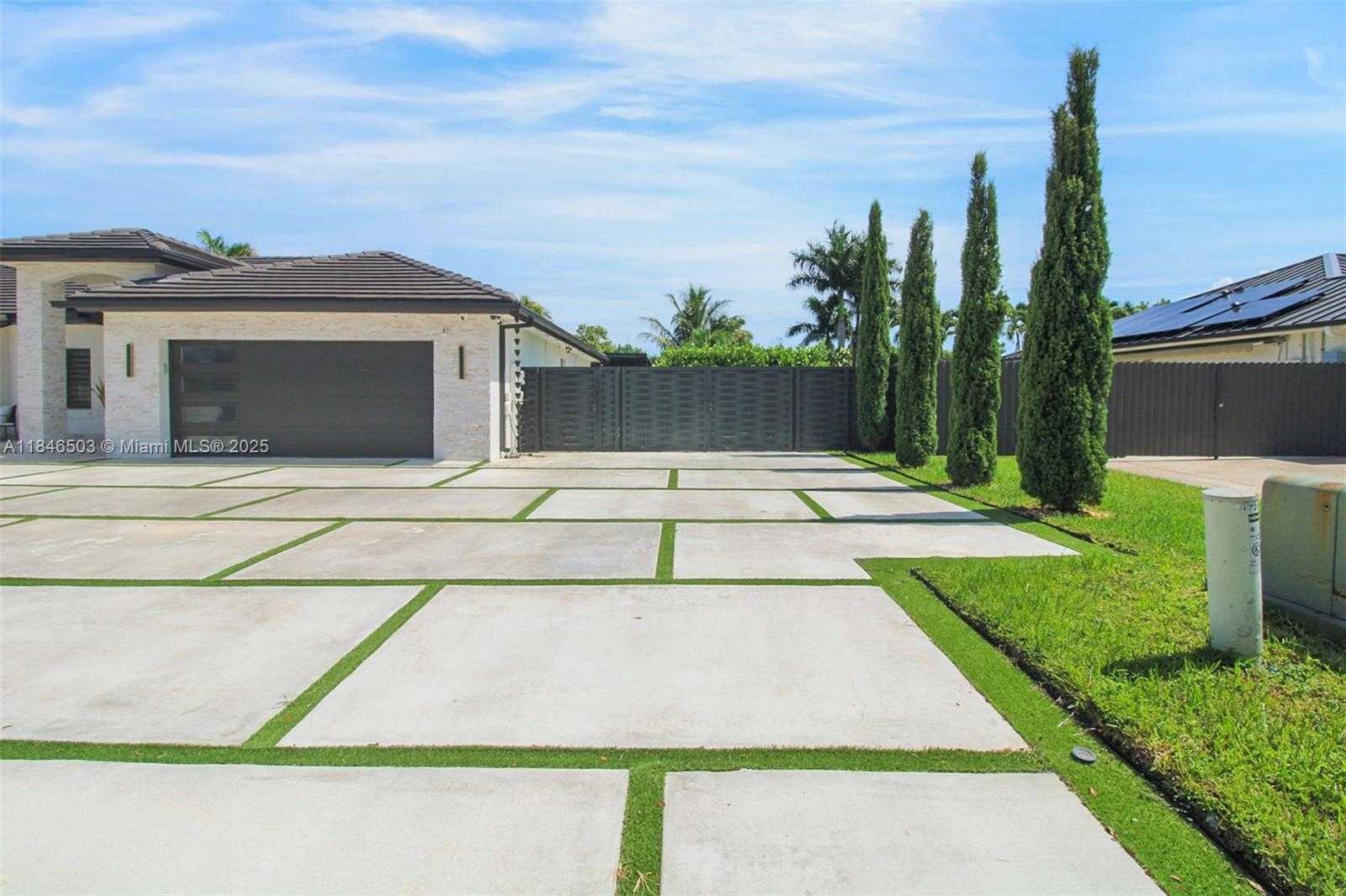 Small Image of 17242 SOUTH WEST 284TH ST, Homestead Number 6