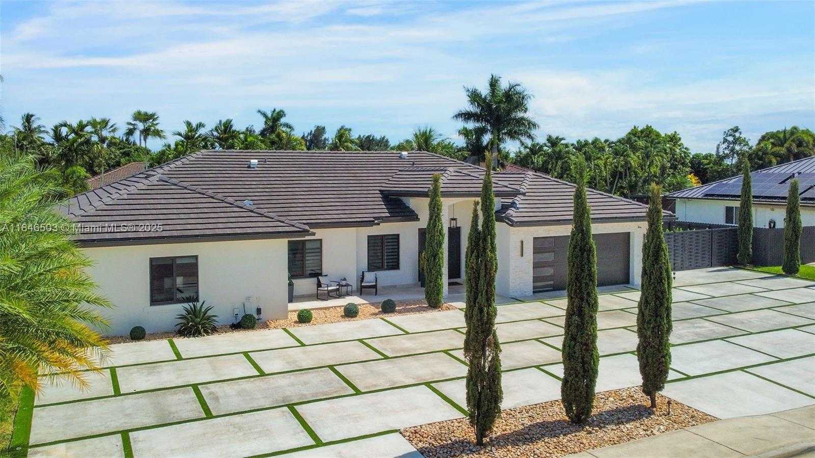 Small Image of 17242 SOUTH WEST 284TH ST, Homestead Number 9