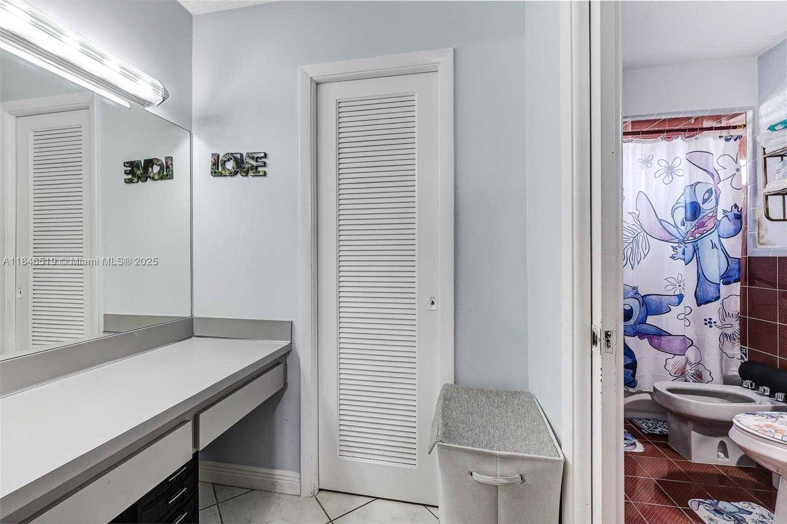 Small Image of 948 EAST 47TH ST, Hialeah Number 22