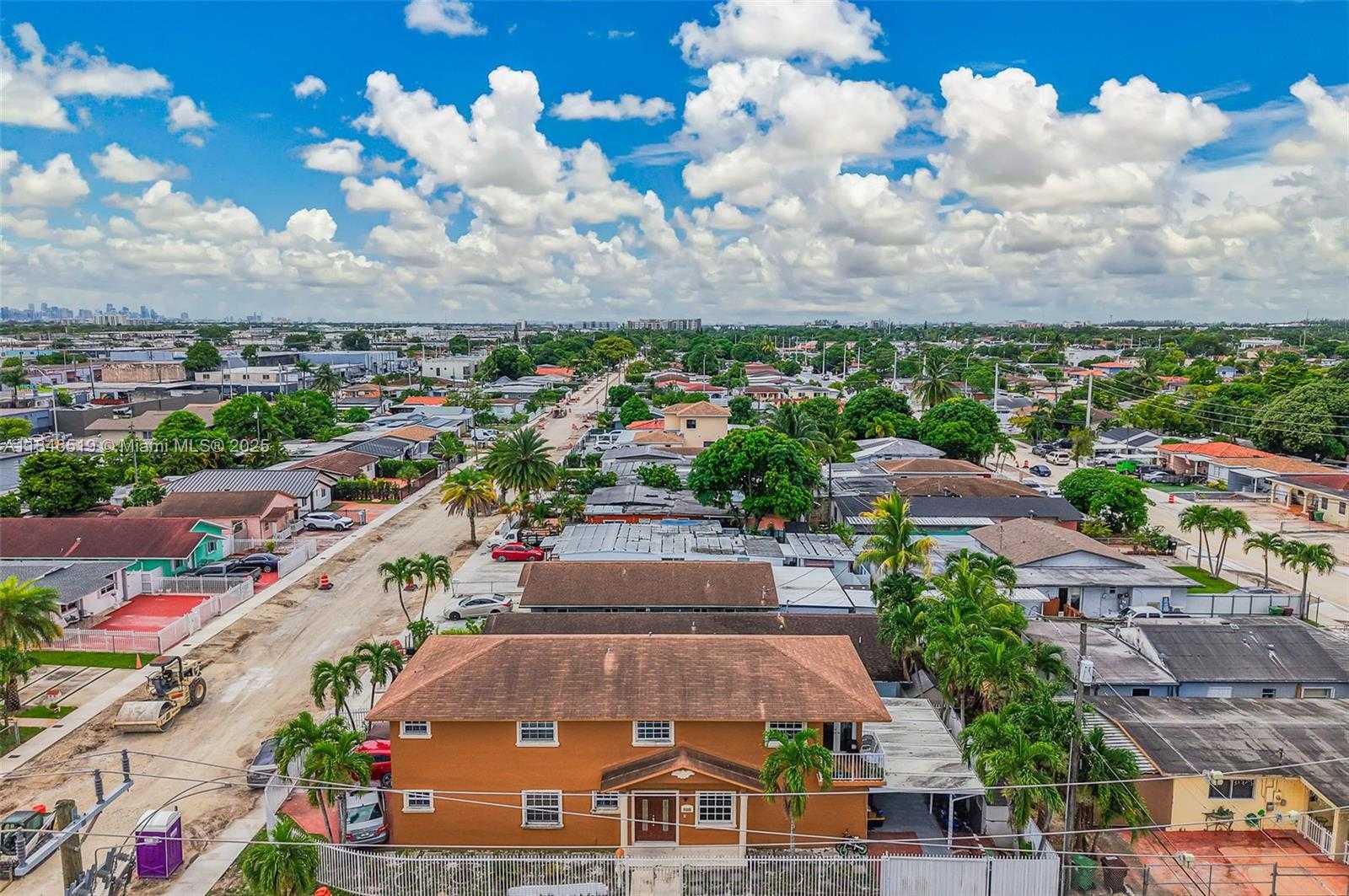 Small Image of 948 EAST 47TH ST, Hialeah Number 36