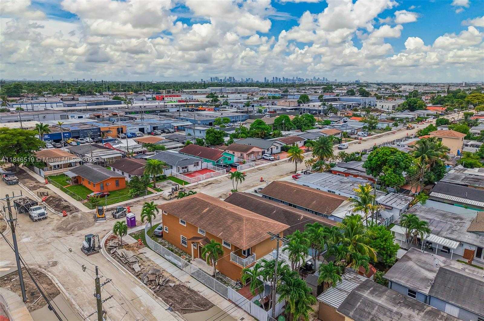 Small Image of 948 EAST 47TH ST, Hialeah Number 37
