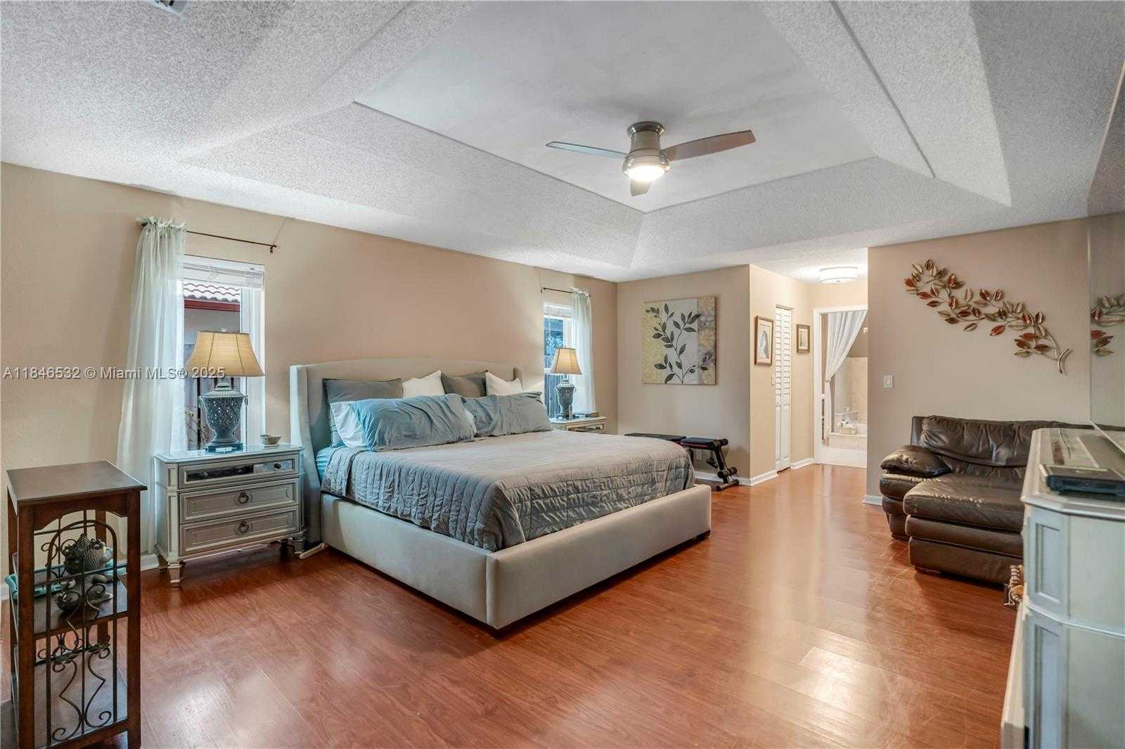 Small Image of 663 NORTH WEST 107TH LN, Coral Springs Number 16