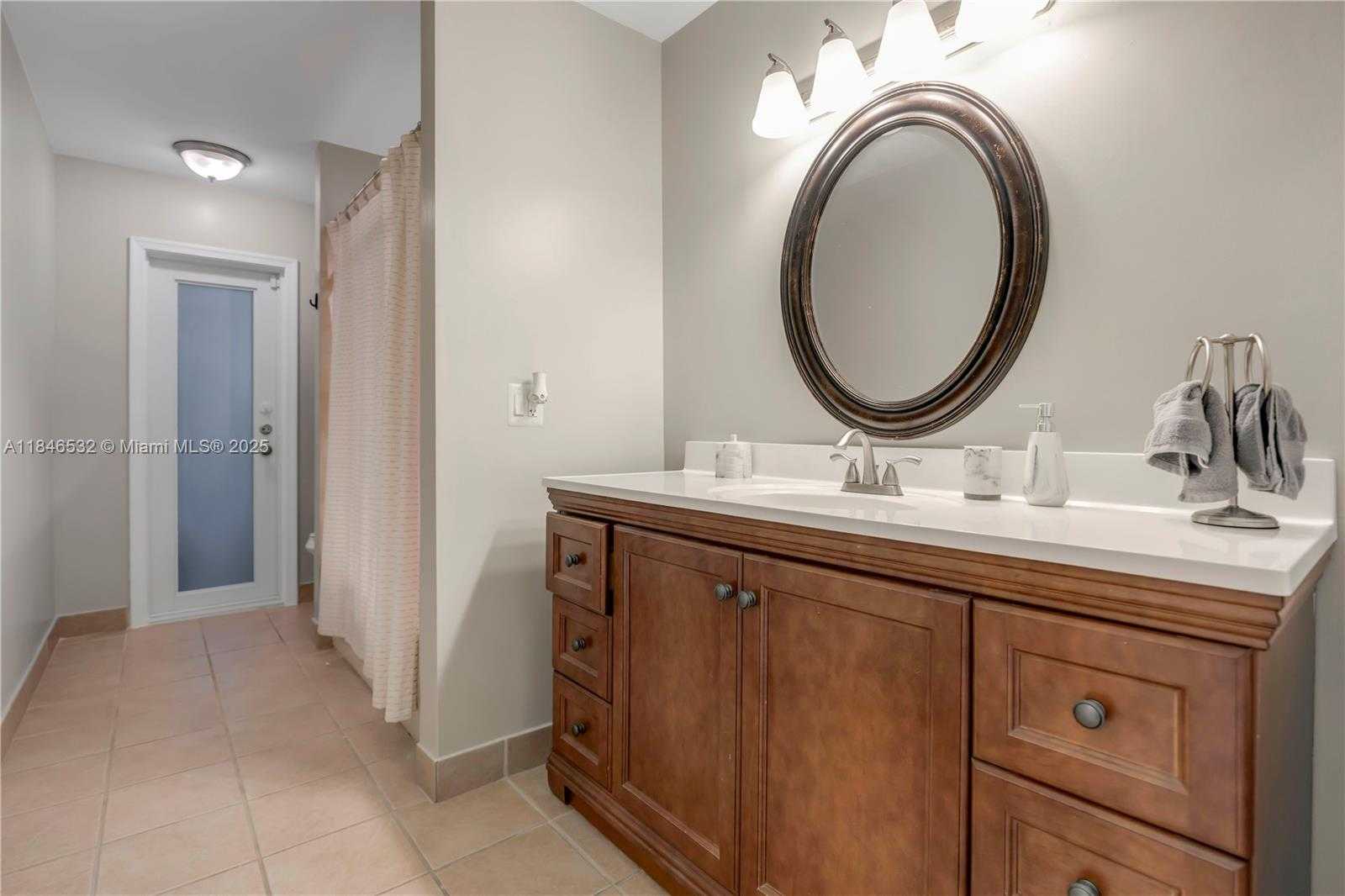 Small Image of 663 NORTH WEST 107TH LN, Coral Springs Number 22