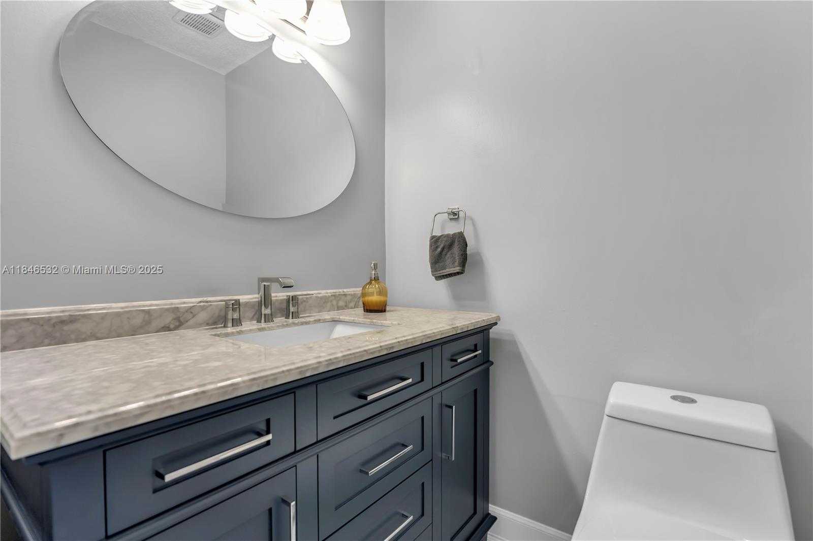 Small Image of 663 NORTH WEST 107TH LN, Coral Springs Number 25