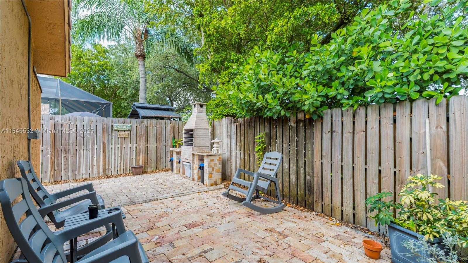 Small Image of 663 NORTH WEST 107TH LN, Coral Springs Number 31