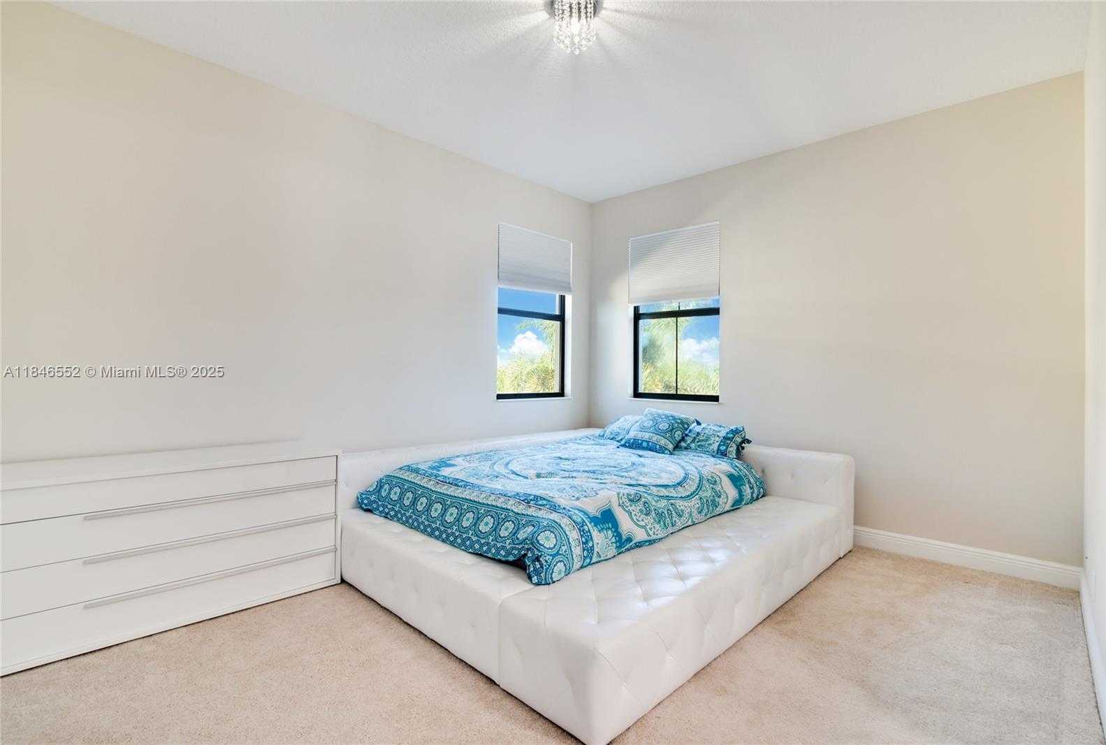 Small Image of 12137 BOCA RESERVE LN, Boca Raton Number 23