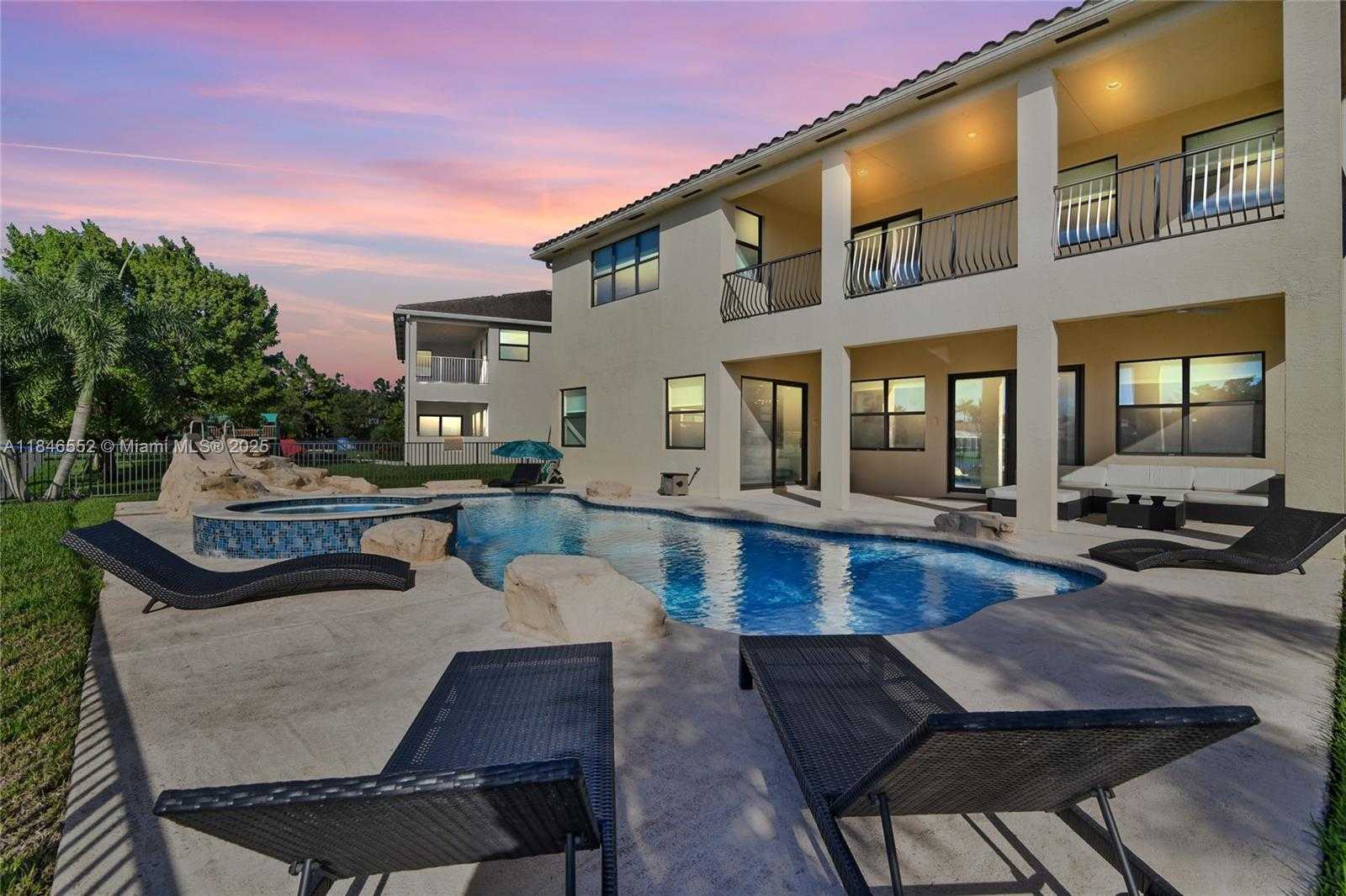 Small Image of 12137 BOCA RESERVE LN, Boca Raton Number 35