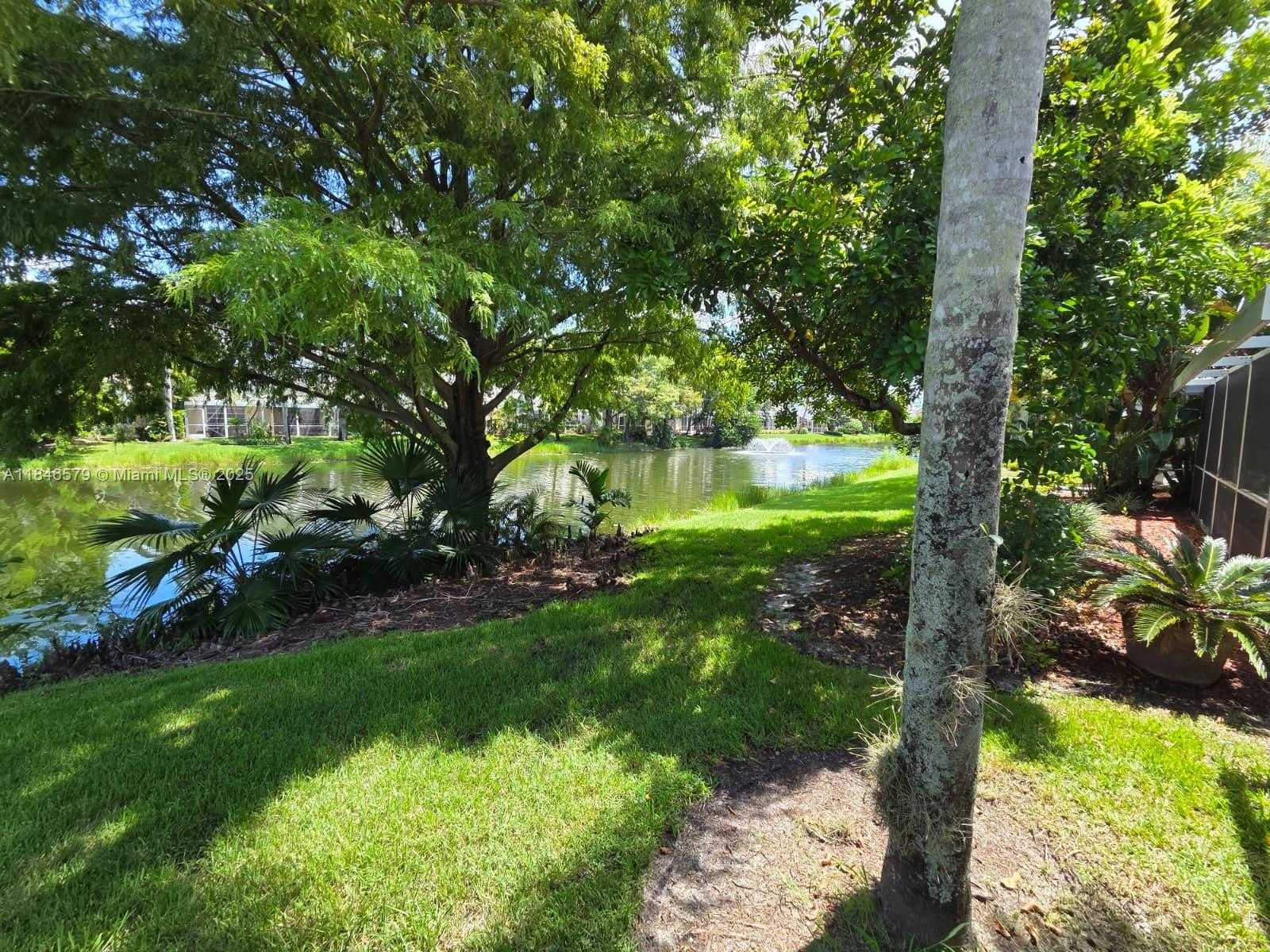 Small Image of 231 WEST CANTERBURY DR W, Palm Beach Gardens Number 29