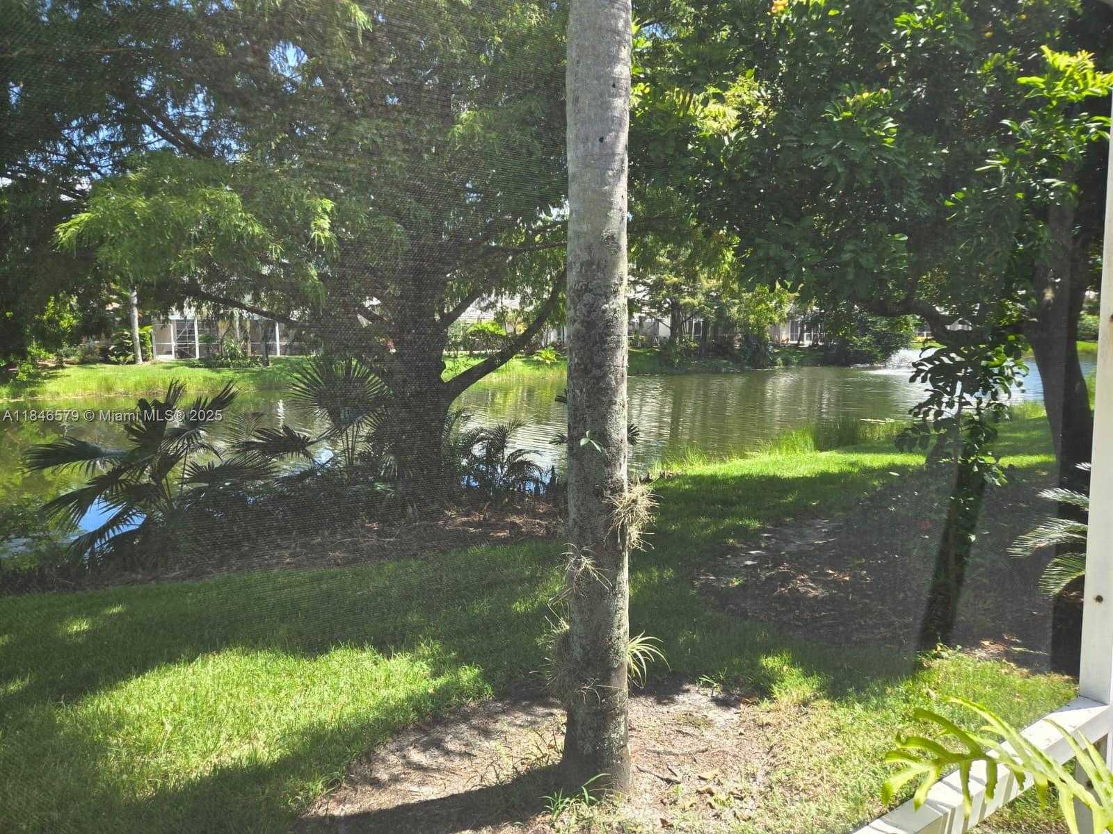 Small Image of 231 WEST CANTERBURY DR W, Palm Beach Gardens Number 30