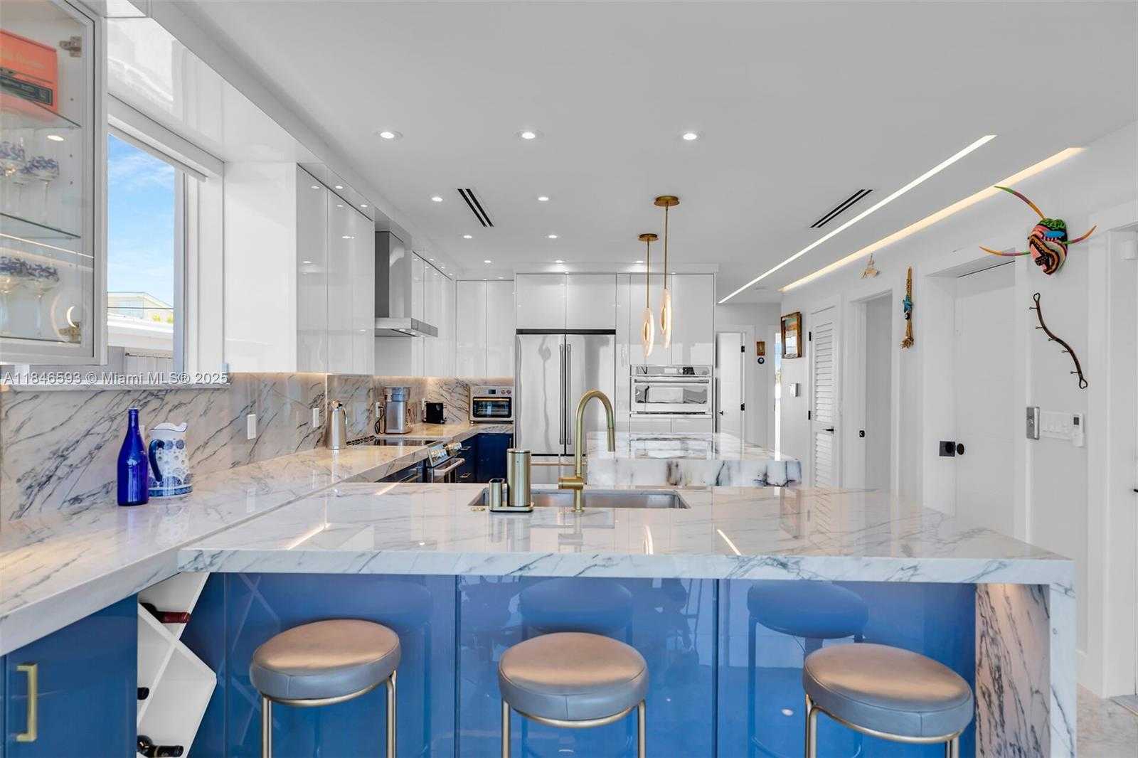 Small Image of 257 NORMANDY DR, Tavernier Number 17