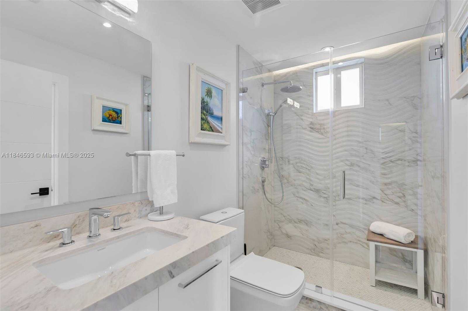 Small Image of 257 NORMANDY DR, Tavernier Number 31